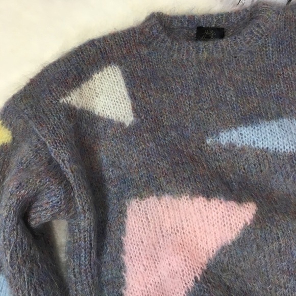 Vintage Sweaters - Retro 80s style sweatshirt